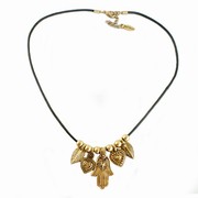 Hultquist halskæde med charms